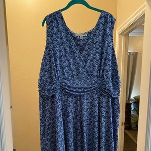 Mid calf Avenue 26/28 dress